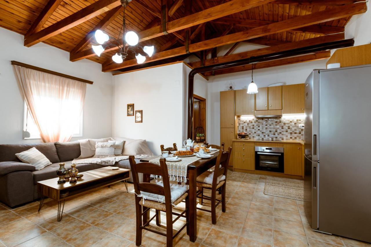 Villa Elaionas Sternai Exterior photo